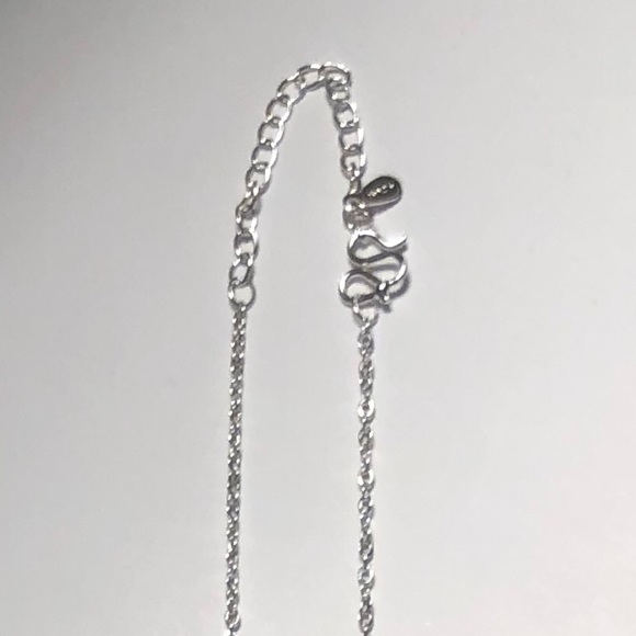 💕LAST ONE! Sterling Silver Crystal Heart Necklace - Picture 3 of 4